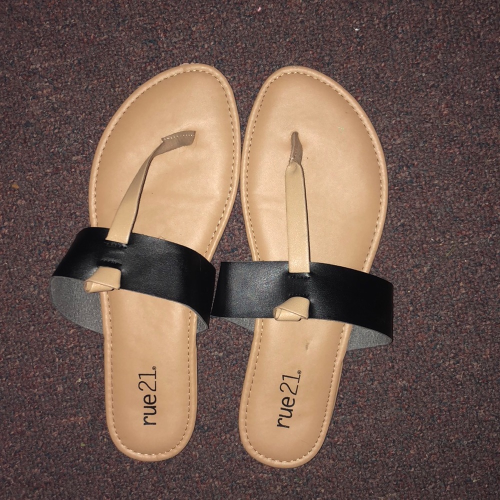 Black and Tan sandals!